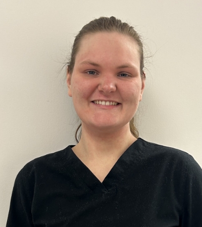 Anika-White-Registered-Massage-Therapist-momentum-health-creekside-calgrary-ab