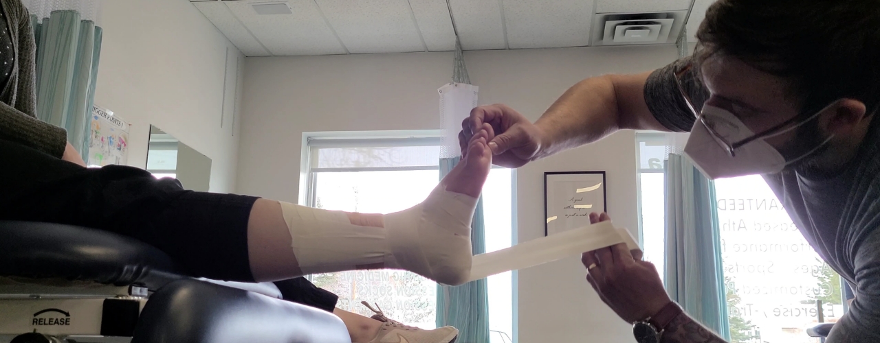 Foot-Pain-momentum-health-calgary-ab